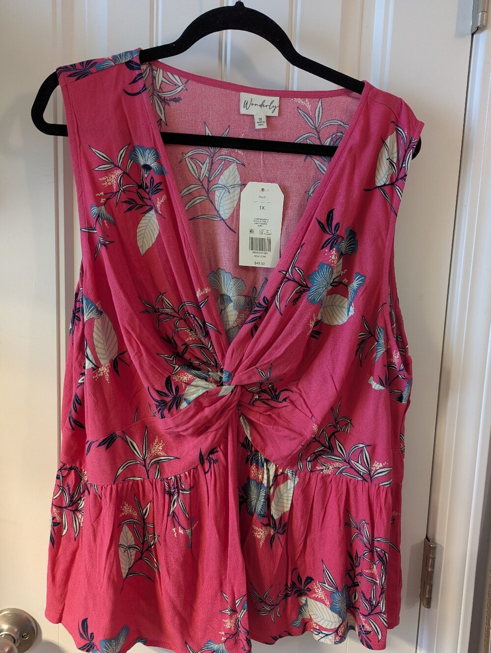 Wonderly Plus 1X Floral Twist Front Sleeveless Blouse NWT Pink Tropical Top